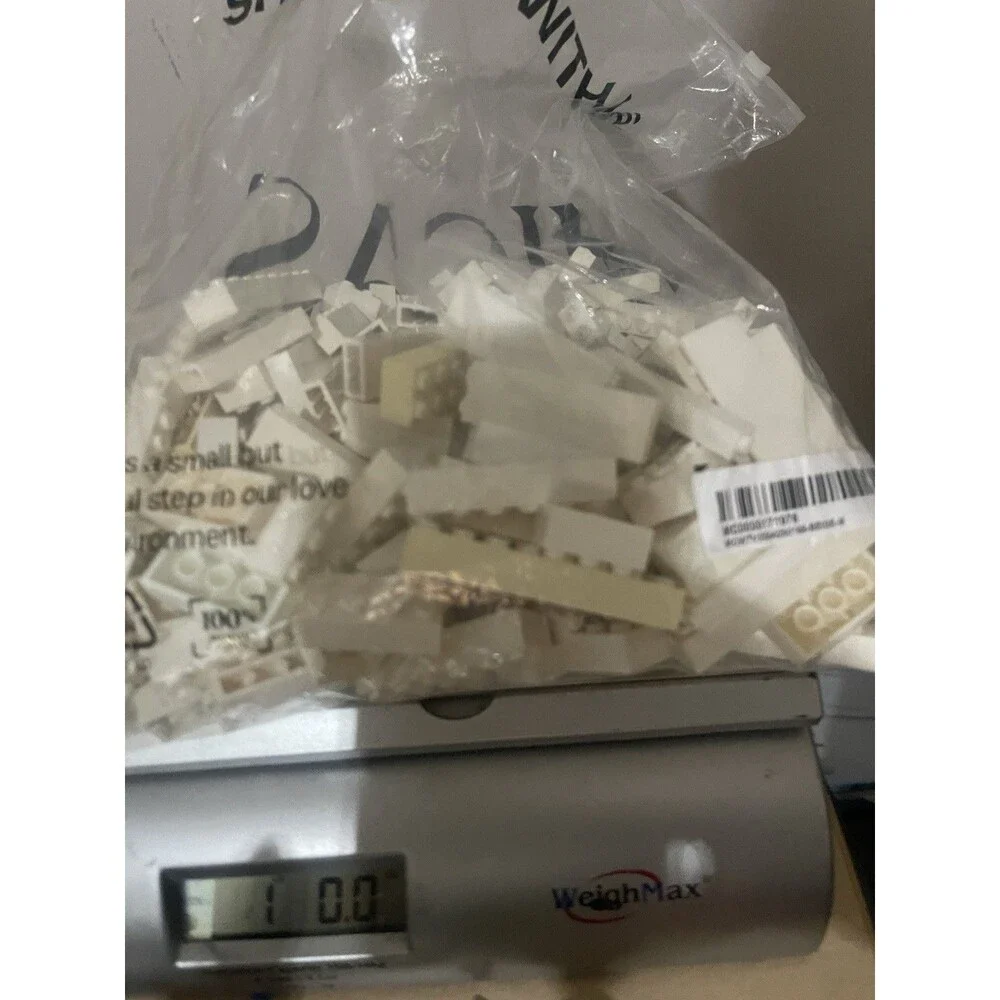 Lot of 1 Lbs Lego Bricks Random White Parts Pieces Rectangular Square 1 Pound - Picture 3 of 3